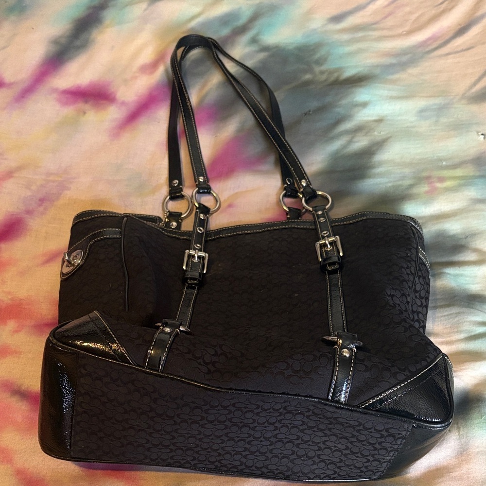 Elegant Black Handbag